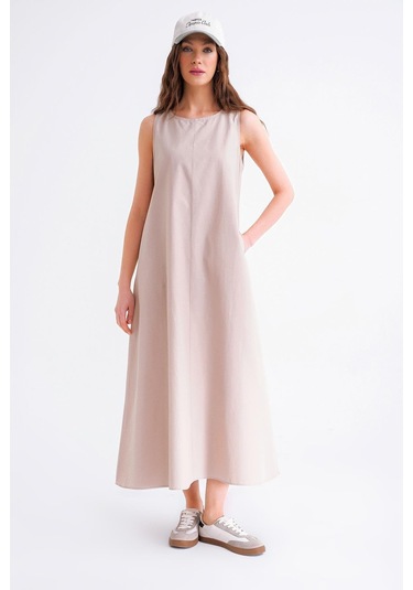 4690 Kadın Bisiklet Yaka Sıfır Kol Midi Paraşüt Elbise Taş Taş