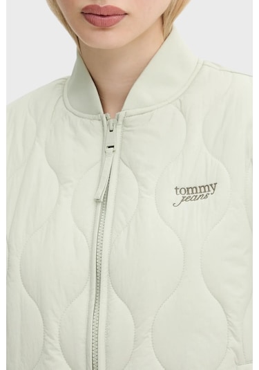 Tommy Jeans Bayan Mont Dw0dw20962 M1c Yeşil Yeşil Tommy Jeans Bayan Mont Dw0dw20962 M1c Yeşil Yeşil