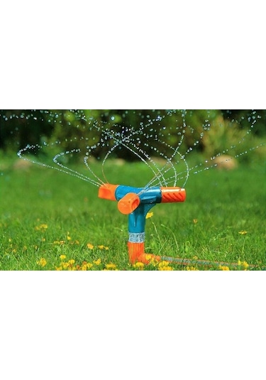 Kazıklı Turbo Üç Kollu Çim Fıskiyesi Sprink Rekorlu