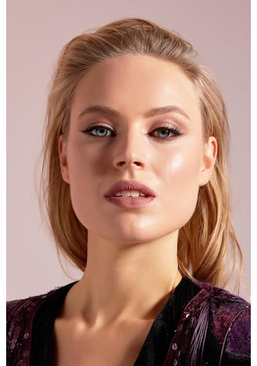 Alix Avien Ayarlanabilir Hacim Topaklanma Karşıtı Besleyici Etkili Siyah Maskara Volume Designer Mascara