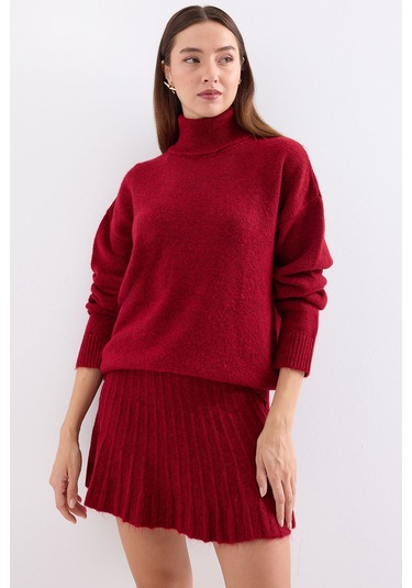 15891 Kazak Etek Triko İkili Takım - Kırmızı Kırmızı