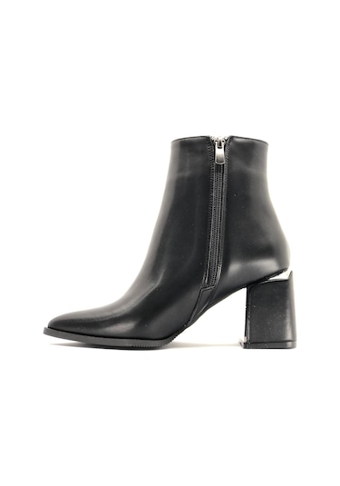 Feles Burgu Şerit Taş Detaylı Klasik Kadın Bot 001