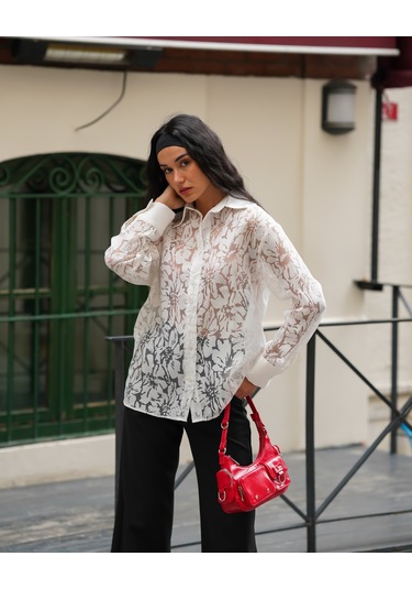 Kadın Transparan Çiçek Desenli Uzun Kollu Gömlek Beyaz