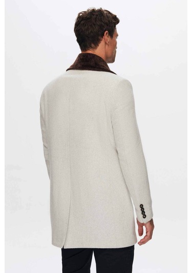 Ds Damat Regular Fit Bej Yakası Çıkartılabilir Kürklü Kaban 9HF08ORT10004 Bej Ds Damat Regular Fit Bej Yakası Çıkartılabilir Kürklü Kaban 9HF08ORT10004 Bej