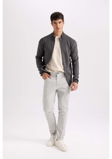 DeFacto Yazlık Gabardin Chino Kanvas Pantolon Slim Fit Dar Kesim Dar Paça Cepli B2089AX25SPGR296 DeFacto Yazlık Gabardin Chino Kanvas Pantolon Slim Fit Dar Kesim Dar Paça Cepli B2089AX25SPGR296