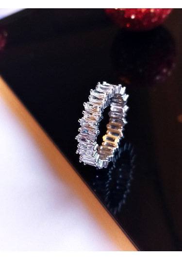 Gümüş Zirkon Taşlı Tam Tur Tasarım Trend Kadın Yüzük