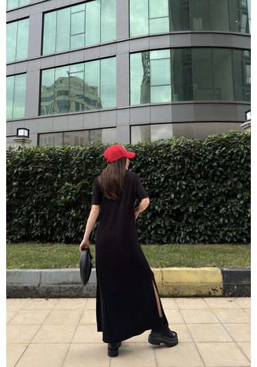 Kadın Siyah Polo Yaka, Kısa Kol, Yırtmaçlı, Basic Model, Uzun Salaş Elbise Siyah