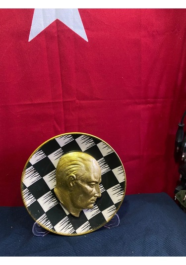 Tabakda Atatürk Görseli