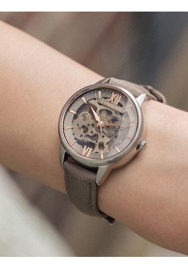 Earnshaw Es-8153-01 Kadın Kol Saati