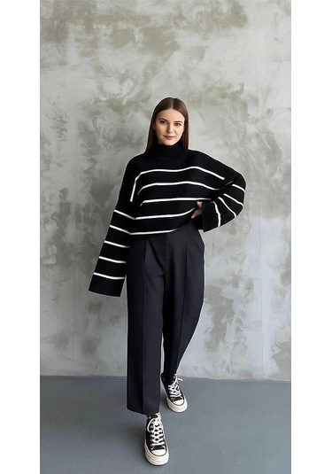 Çizgili İspanyol Kol Triko Boğazlı Kazak Siyah Elf Siyah