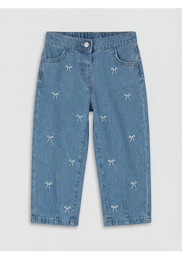 Lc Waikiki Mavi Relax Fit Kız Bebek Nakışlı Denim Pantolon