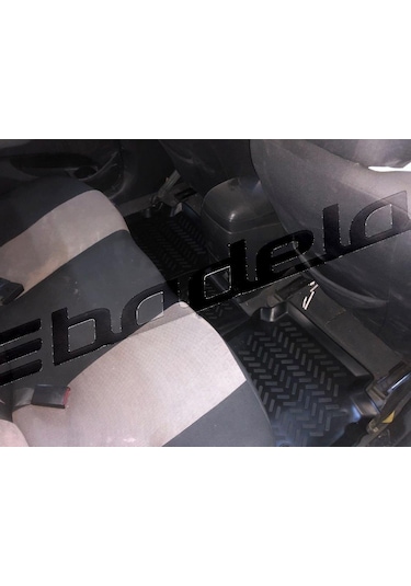 Elantra Hyundai 2011-16 Havuzlu Paspas Koruyucu Kokusuz Kaucuk