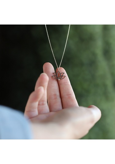 14 Ayar Sarı Altın Lotus Çiçek Kolye