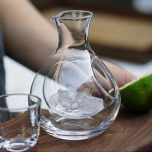 250 Ml Cam Şarap Şişesi Delik Sake Cam Buz Sürahi Hamster Yuva Soğutma Odası Bira Soğutucu Mini Hediye Şarap Carafe Superior Decanters Sürahiyatçılar