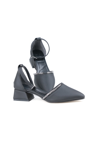 Ayakkabımood 3.5 Cm Siyah Saten Karnıyarık Topuklu Kadın Ayakkabı Siyah