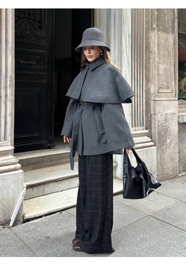 Antrasit Livia Pelerin Detaylı Kaşe Kaban Antrasit