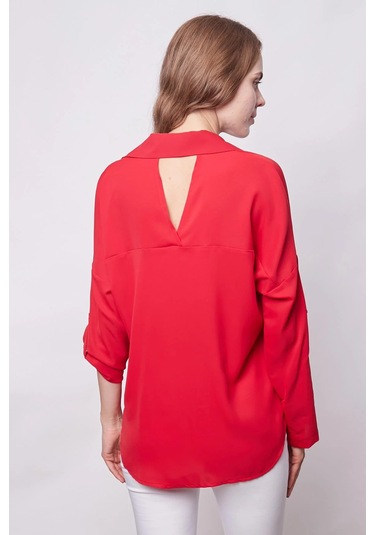 Likrasız Şık Kumaş Yakalı Sırt Dekolteli Uzun Kol Apoletli Gömlek-kırmızı Kırmızı