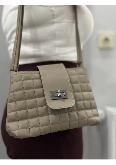 Biçomi Kapaklı Kapitone Vizon Cilt Çanta Vizon