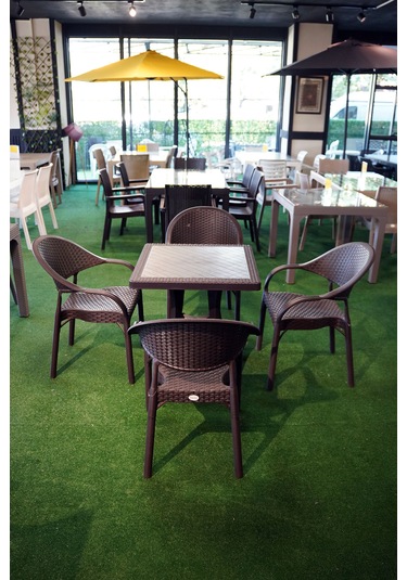 Alezy Bambu Balkon Bahçe Masa Takımı 4 Kişilik 70x70 Masa 4 Adet Bambu Koltuk Kahverengi