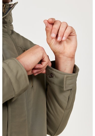Wrangler Regular Fit Normal Kesim Kapüşonlu Yeşil Parka W40BWWX45 Yeşil