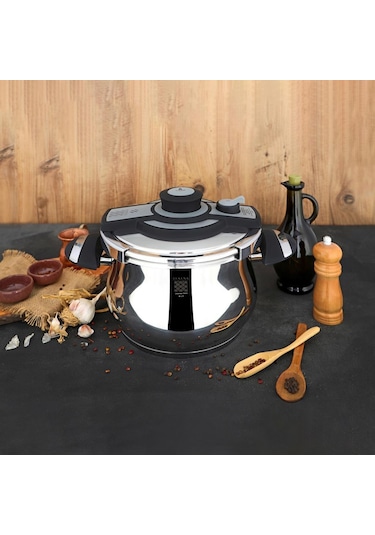 Serenk Definition Düdüklü Tencere 6 Lt Siyah