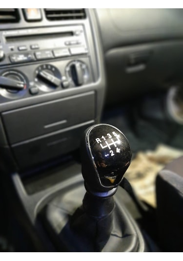 Mitsubishi Carisma Için Mandallı Deri Vıtes Topuzu