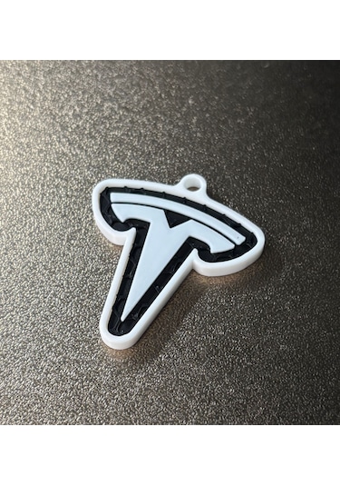Markanıza Özel Petek Desenli Tesla Logolu 3d Anahtarlık