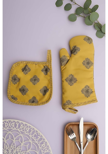 Sarı Etnik Desen 2 Li Fırın Eldiveni & Tutacak Seti Çok Renkli