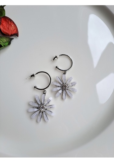 Dali Shop Papatya Figür Sallantılı Halka Küpe Gümüş