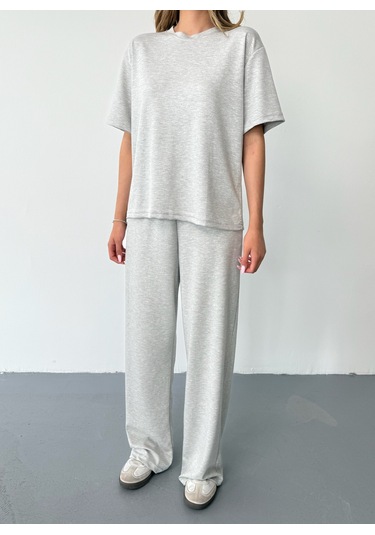 Kadın Modal Kısa Kolu Soft Touch Spor Takım Gri Kadın Modal Kısa Kolu Soft Touch Spor Takım Gri