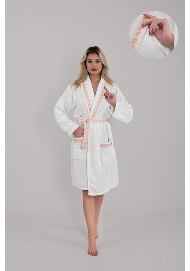 Güvenal Valentis Desenli İşlemeli Kutulu Kadın Erkek Pamuk Bornoz Sabahlık Bornoz Seti Çeyiz Hediyelik 9 Çok Renkli