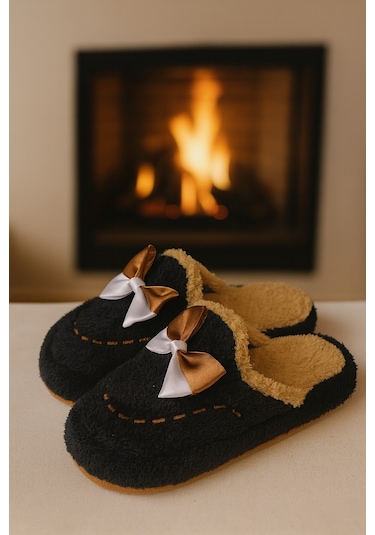 Golden Fiyonklu Kapalı Kadın Ev Terliği Günlük Rahat Kışlık Terlik Siyah