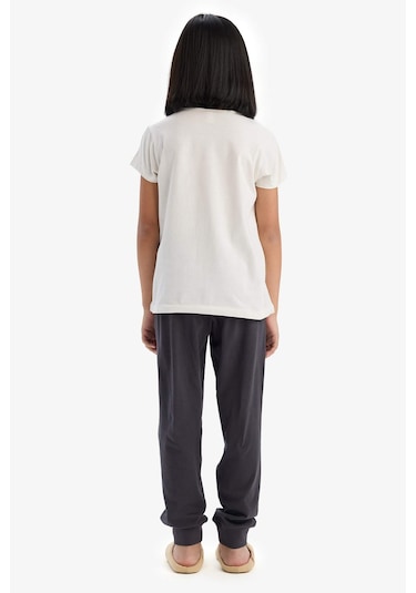 DeFacto Kız Çocuk Pijama Takımı Baskılı Kısa Kollu Üst Esnek Belli Uzun Alt E0541A825SMER85 DeFacto Kız Çocuk Pijama Takımı Baskılı Kısa Kollu Üst Esnek Belli Uzun Alt E0541A825SMER85
