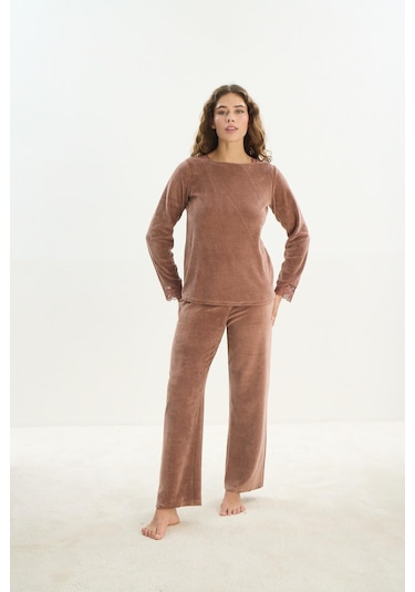 Kadın Uzun Kol Kadife Kahve Pijama Takım C3t9n1o61 001