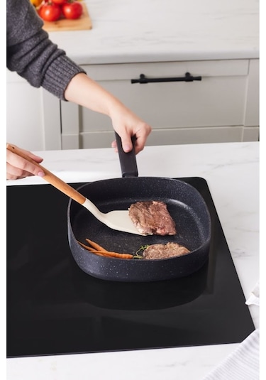 Karaca  Biogranit Sando 14 Parça Çeyiz Seti Siyah