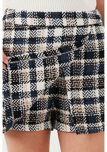 Lela Pamuk Karışımlı Regular Fit Kışlık Bayan Şort Etek 61100015 Ekru-Lacivert