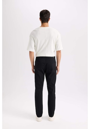 DeFacto Yazlık Gabardin Chino Kanvas Pantolon Slim Fit Dar Kesim Dar Paça Cepli B2089AX25SPBK81