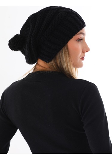 Kadın Kalın Siyah Örgü Ponponlu Bere Siyah