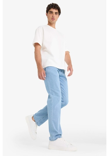 Defacto Sergio Regular Fit Normal Bel Boru Paça Jean Pantolon F5646ax25aunm39 Mavi Defacto Sergio Regular Fit Normal Bel Boru Paça Jean Pantolon F5646ax25aunm39 Mavi