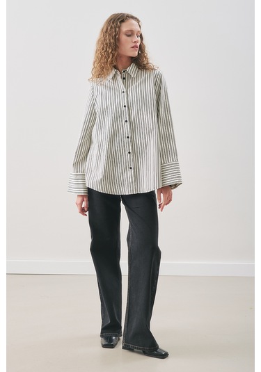 Oversıze Çizgili Gömlek Siyah Çizgi Siyah Çizgi