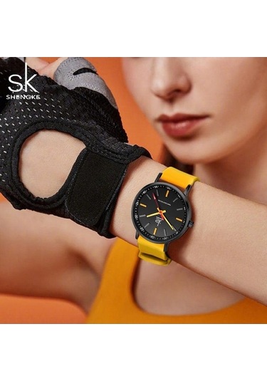 Novahub Siyah Shengke Spor Kadın Saat, Yeni Tasarım Sk Kuvars, 34mm Yuvarlak Kadran, Siyah Silikon Kayış, Kadın İçin, Ce Sertifikalı Çok Renkli