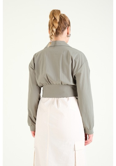 Giyim Dünyası Kadın Paraşüt Crop Mont Haki 001