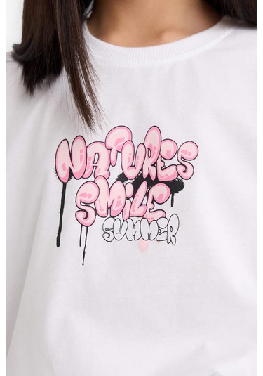 Defacto Kız Çocuk Oversize Geniş Kalıp Bisiklet Yaka Sırt Baskılı Kısa Kollu Tişört E0367a825smwt34 Beyaz Defacto Kız Çocuk Oversize Geniş Kalıp Bisiklet Yaka Sırt Baskılı Kısa Kollu Tişört E0367a825smwt34 Beyaz