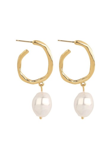 1030402303 Büyük C Saplama Küpe Takı