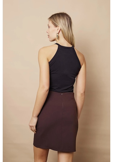 Kadın Arkadan Fermuarlı Düğme Detaylı Hafif Likralı Kumaş Diz Üstü Kalem Etek-kahve Kahve