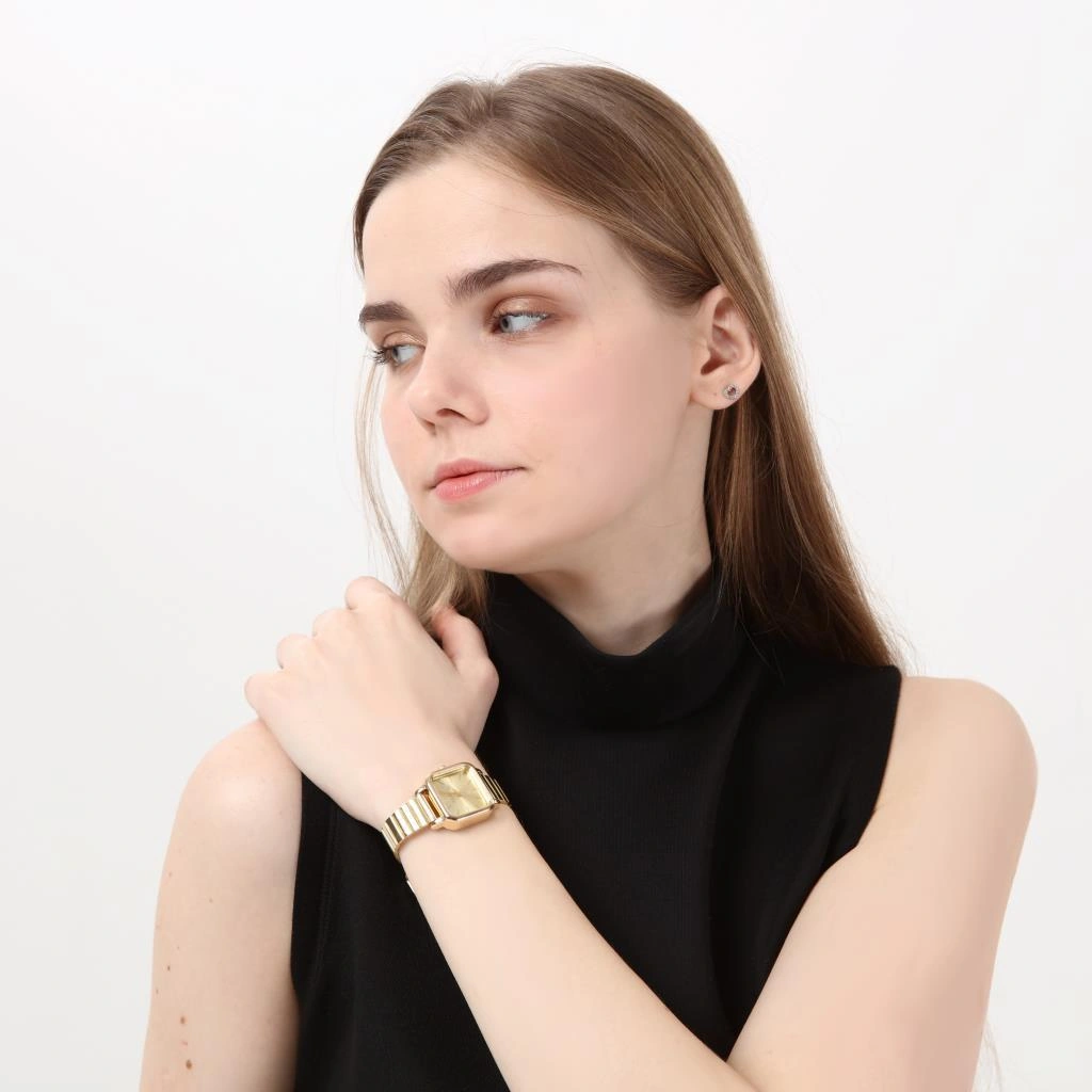 Minimal Kare Altın Kadın Kol Saati Altın
