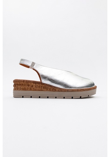 Blom Gümüş Hakiki Deri Kadın Dolgu Topuk Sandalet Gümüş