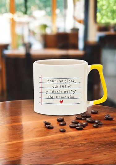 Öğretmenler Günü Kişiye Özel Renkli Kulplu Öğretmen Kupası Sarı