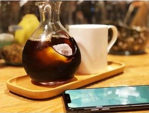 250 Ml Cam Şarap Şişesi Delik Sake Cam Buz Sürahi Hamster Yuva Soğutma Odası Bira Soğutucu Mini Hediye Şarap Carafe Superior Decanters Sürahiyatçılar