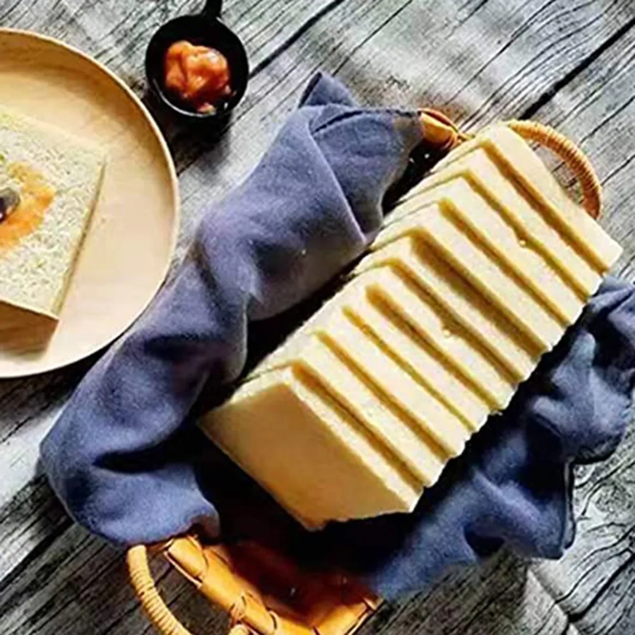 Yaleker Purple Silikon Toast Kalıbı, Ev Kullanıma Uygun, Direk Tutuşlu, Isıya Dayanıklı, Kayma Özelliği Var, Mini Dikdörtgen Pasta Formu MOr